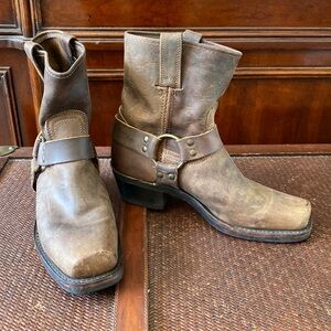 Frye Harness Boots Women’s 8